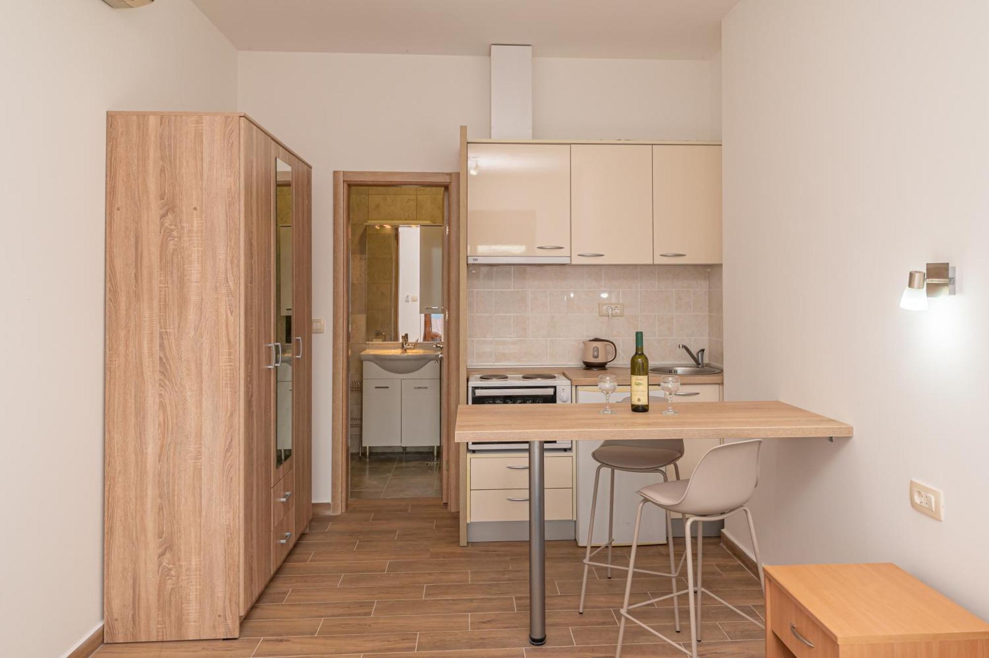 Apartmán Red Hill Kotor Exteriér fotografie