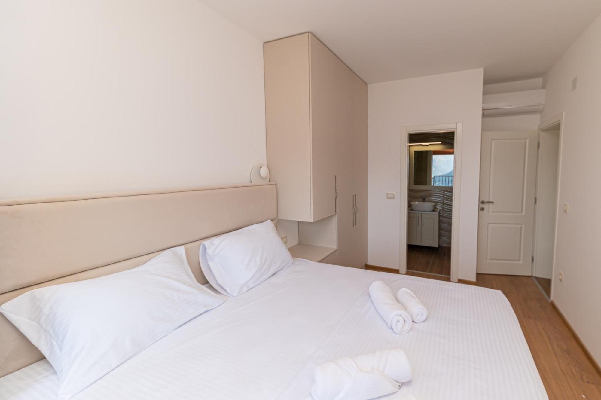 Apartmán Red Hill Kotor Exteriér fotografie